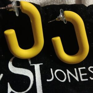 Sassy Jones earrings